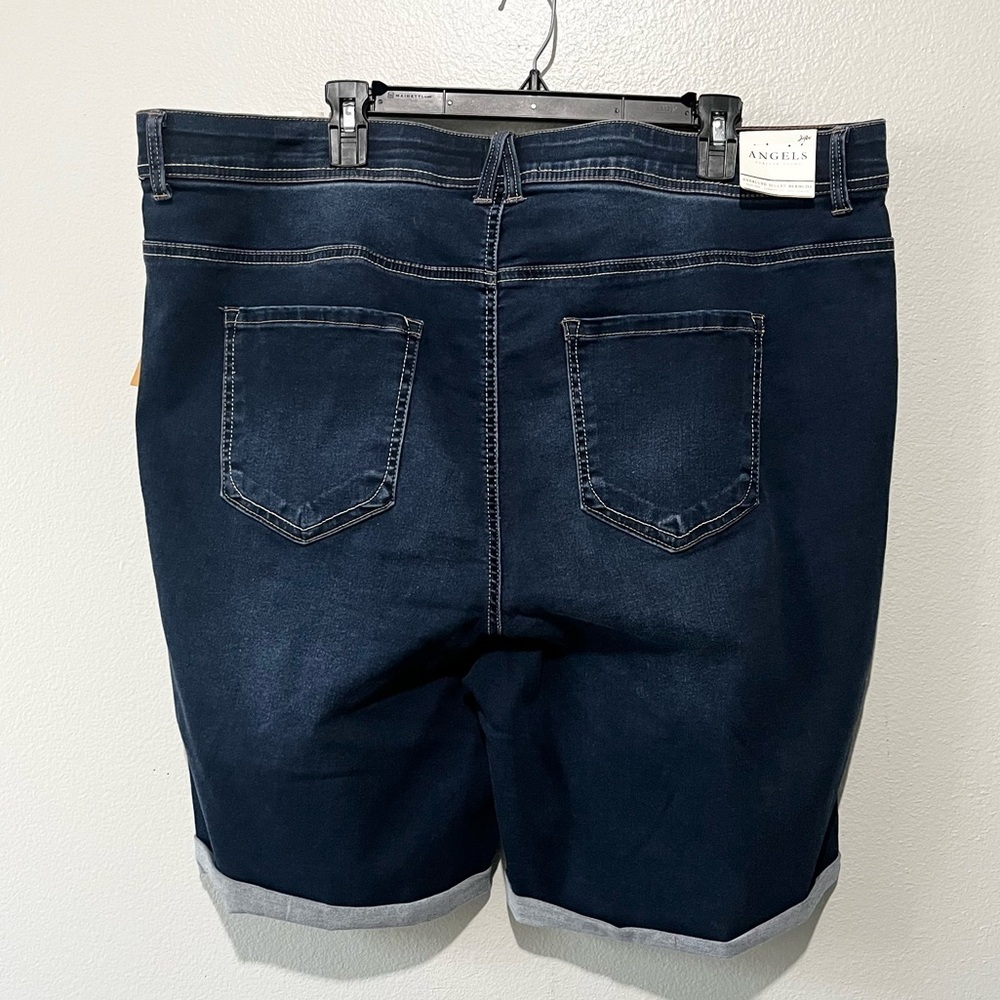 ANGELS-NWT Everluxe Sculp Dark Blue High Rise Denim Shorts Size 24W - Picture 2 of 5